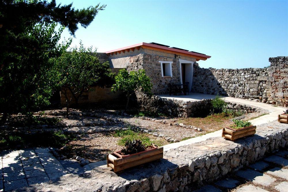 סאלבה Bio-Agriturismo Masseria La Palombara מראה חיצוני תמונה